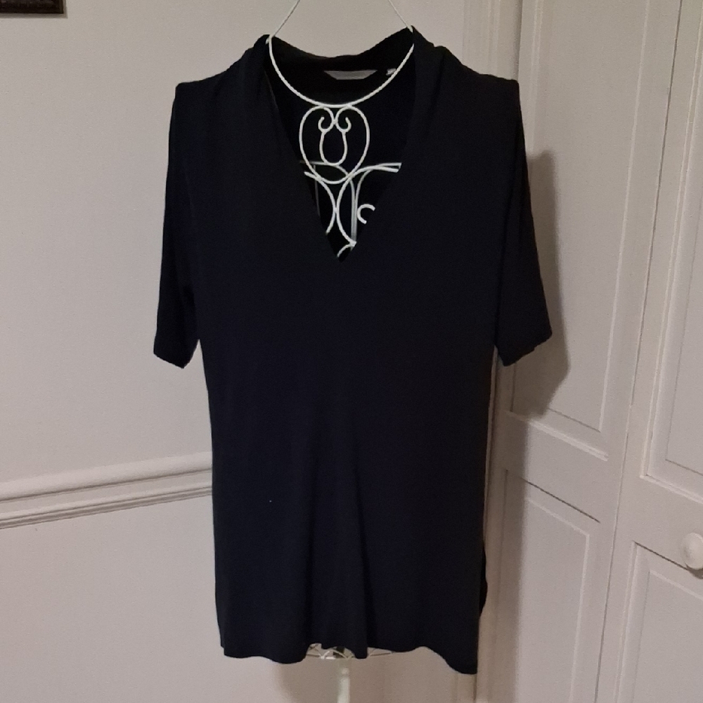 Soft Surroundings Black V-Neck Short Sleeve Top